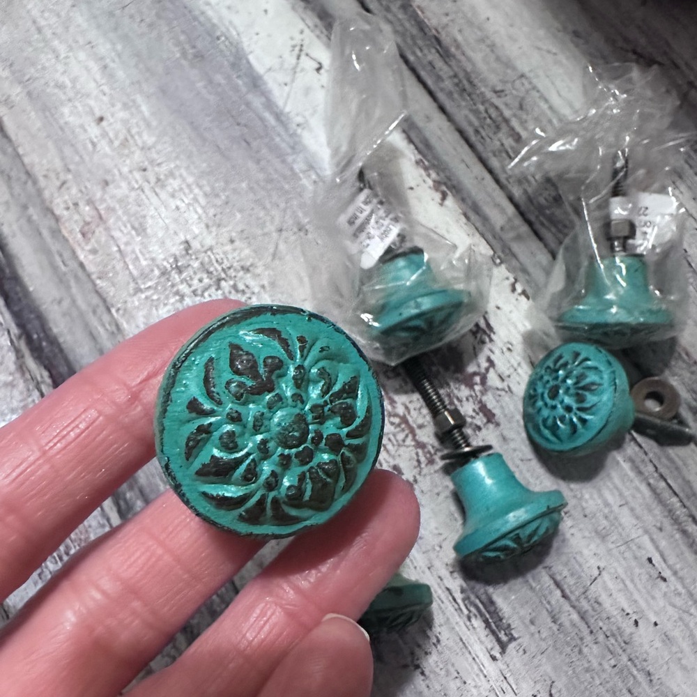 Hobby Lobby Teal Floral Knob Set